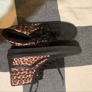Leopard Sk8 Hi Vans